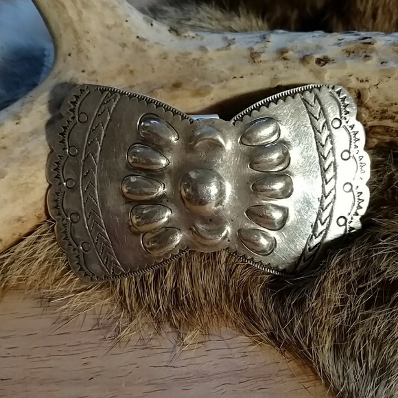 Native American Jewelry - Native Sterling bowtie brooch pendant